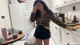 Öykü Dürüşken -Birlikte Mutfak Topluyoruz – Temizlik Vlog