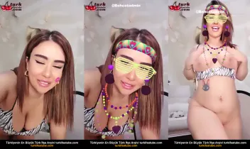 Venüsün Çıplak Kızı Amcık Parmakladı